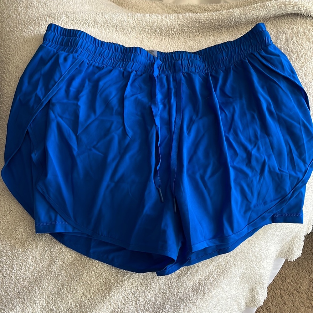 Buffbunny lifesaver shorts
